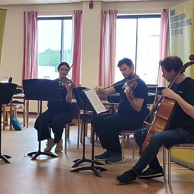 EIF Festival Fridays bring music to patients in hospital