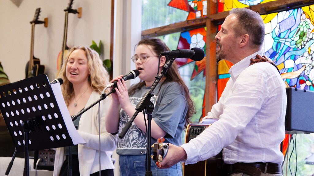 Music in Hospitals and Care musician Charlie Gorman performing at the Hive, Royal Edinburgh Hospital