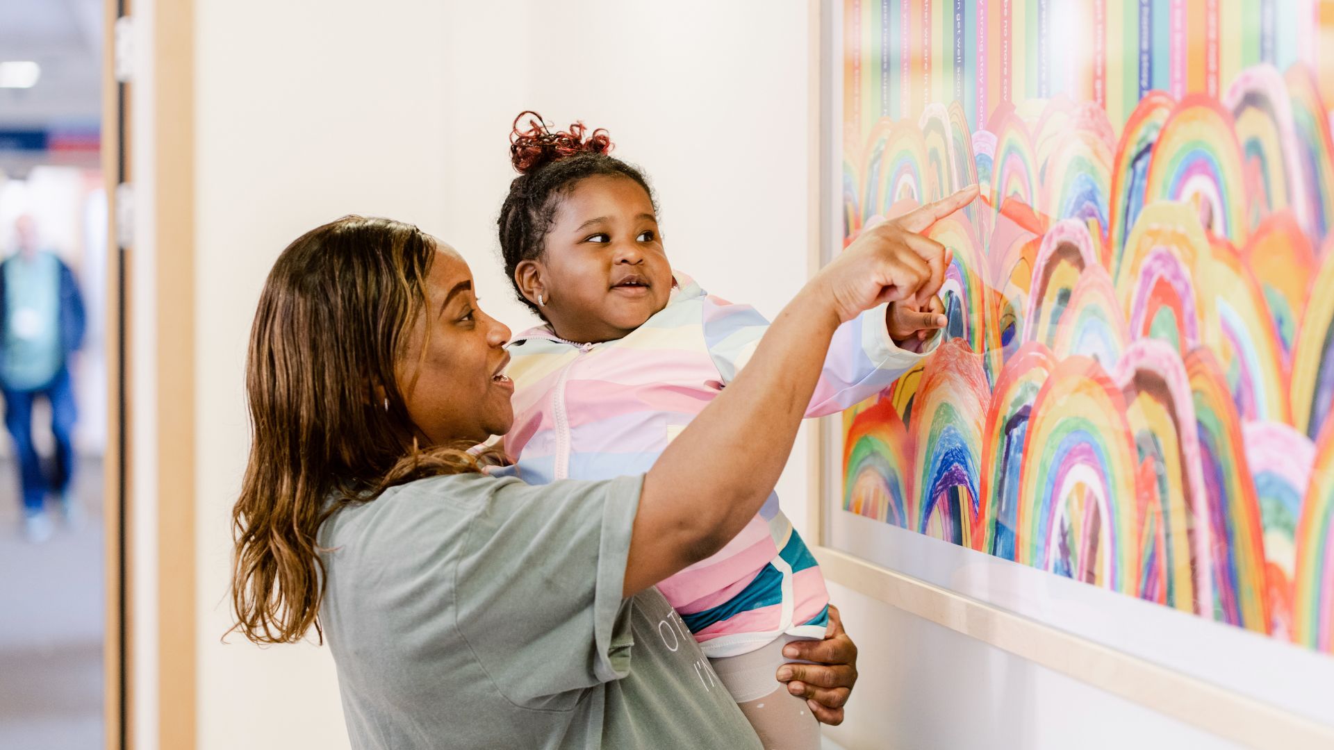 Toni Rie Art for Health: RSA200 Exhibition Arrives at the Royal Infirmary of ...